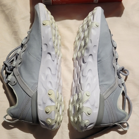 Nike react element 55 running shoes - Picture 2 of 5